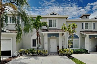 4728 SW 13th Pl in Deerfield Beach, FL - Building Photo
