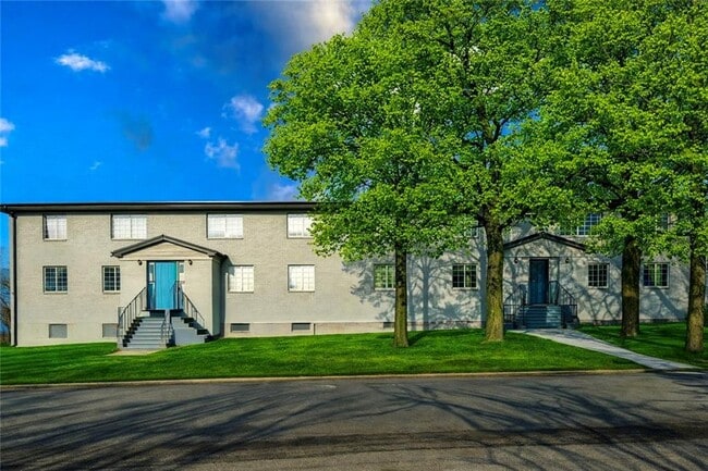 property at 2045 Alison Ct SW