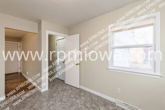 1402 Linden Dr in Ames, IA - Building Photo - Building Photo