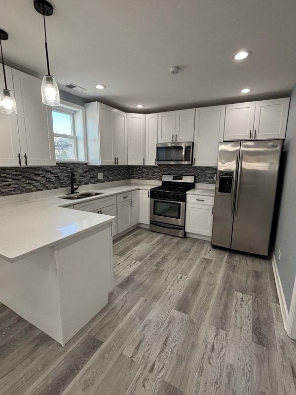 3109 W Arthington St