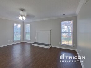 9101 Mentmore Ct in Charlotte, NC - Building Photo - Building Photo