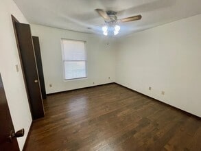 2924 MO-125 in Strafford, MO - Building Photo - Building Photo