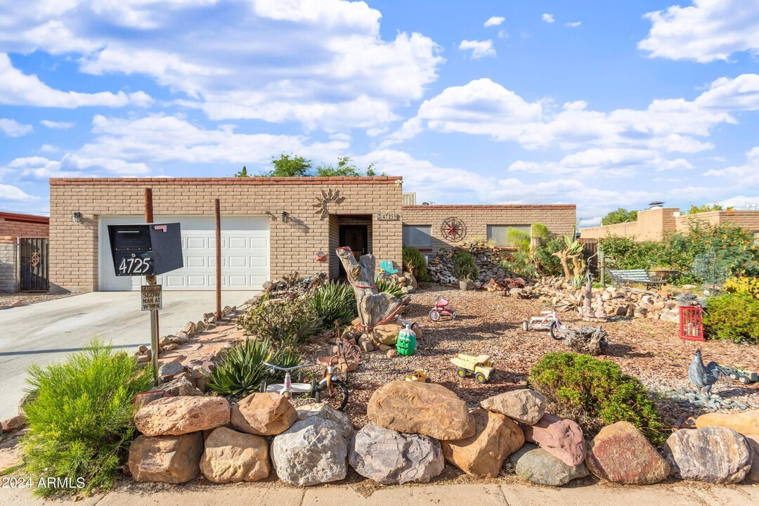 4725 Paseo del Rico in Sierra Vista, AZ - Building Photo