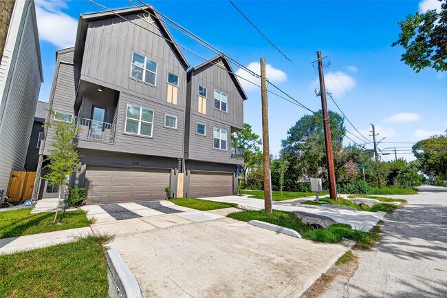 3315 Daphne St in Houston, TX - Foto de edificio - Building Photo