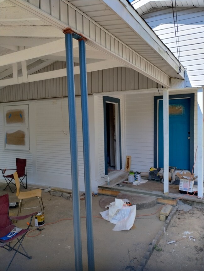 210 S 7th St in Silsbee, TX - Building Photo - Building Photo