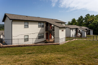 Johnathan's Ridge Apartments in Louisville, TN - Foto de edificio - Building Photo