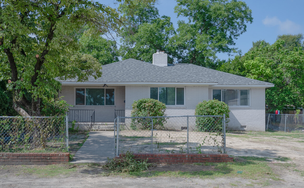 1313 Hamrick St in Columbia, SC - Building Photo