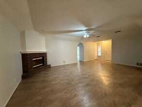814 Genoa Ave in Lubbock, TX - Building Photo - Building Photo