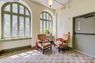 2700 Albany St in Houston, TX - Foto de edificio - Building Photo