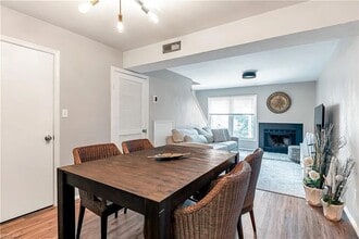 1301 Hampton Blvd in Norfolk, VA - Building Photo - Building Photo