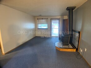 4900 S Dimple Dr in Oklahoma City, OK - Building Photo - Building Photo