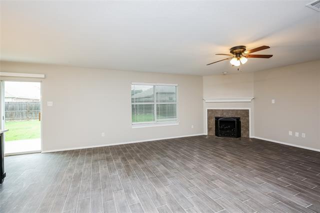7153 Little Mohican Dr in Fort Worth, TX - Building Photo - Building Photo