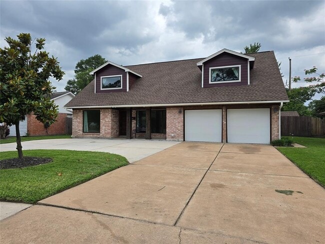 property at 9211 Kempwood Dr