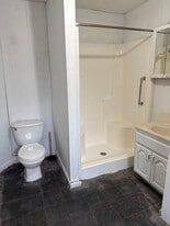 2151 S 16th St in Springfield, IL - Building Photo