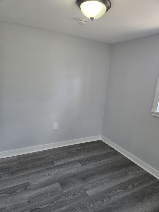 property at 5906 Hillsboro St