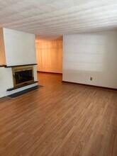 2 Catherine Rd in Framingham, MA - Building Photo - Building Photo