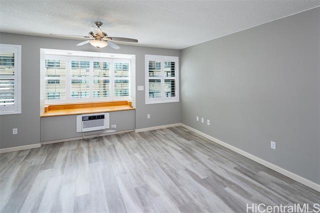 545 Queen St in Honolulu, HI - Building Photo - Building Photo