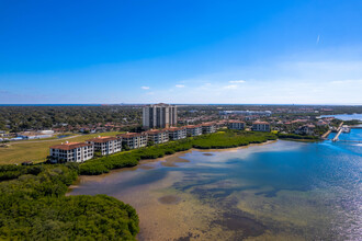 Casa Bahia at Westshore Yacht Club in Tampa, FL - Building Photo - Building Photo