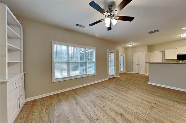 383 Kyles Cir in Hiram, GA - Building Photo - Building Photo