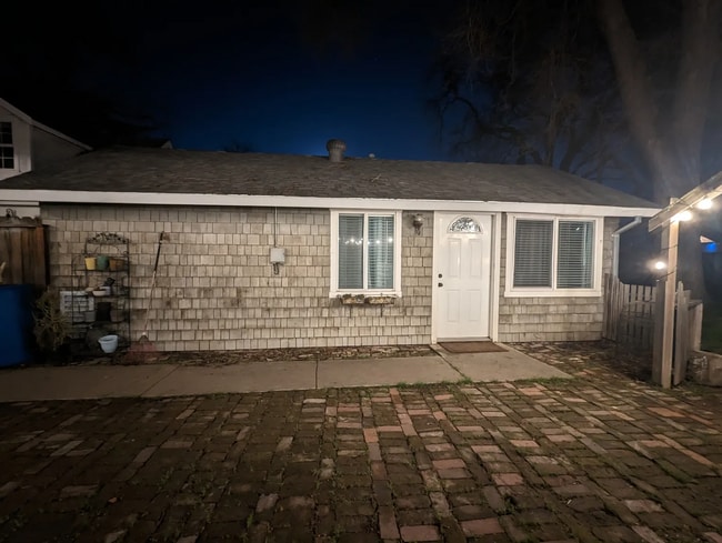 1140 Arcade Blvd in Sacramento, CA - Building Photo - Building Photo