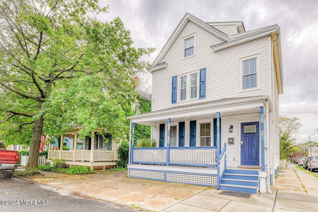 148 Heck Ave in Ocean Grove, NJ - Foto de edificio