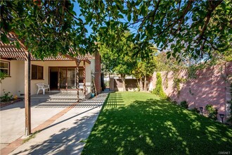 20322 Roscoe Blvd in Los Angeles, CA - Building Photo - Building Photo