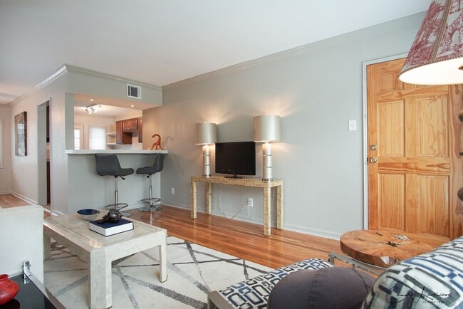property at 3814 Gilbert Dr