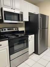 929 Greystone Dr, Unit 929 in Biloxi, MS - Building Photo - Building Photo