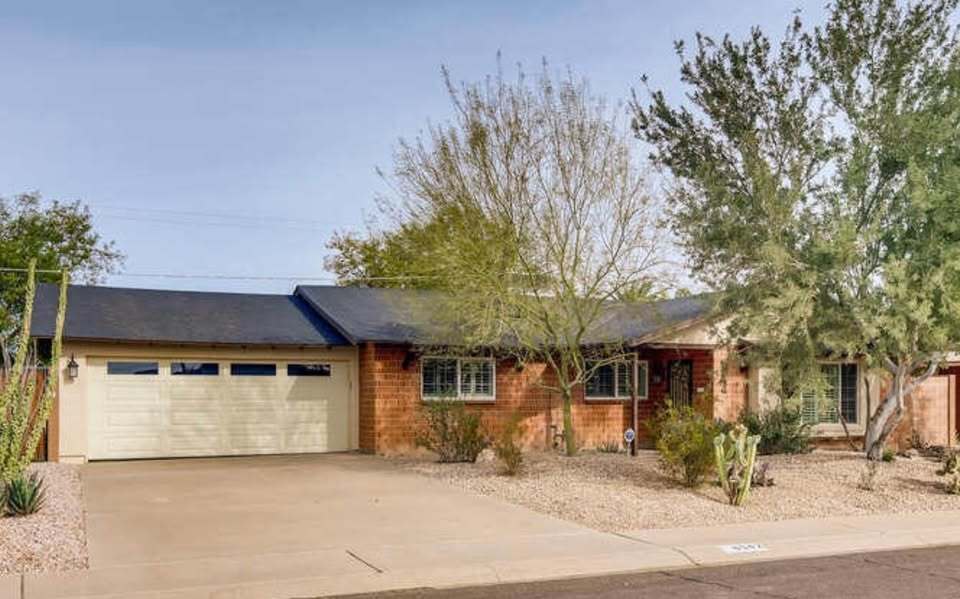 8542 E Roanoke Ave in Scottsdale, AZ - Building Photo