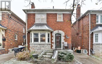 15 Rolph Rd in Toronto, ON - Building Photo
