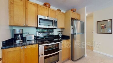 430 Kaiolu St in Honolulu, HI - Building Photo - Building Photo