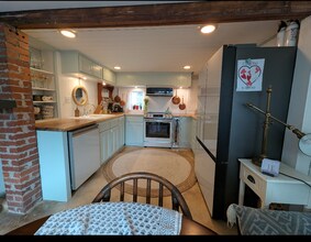 403 E 53rd St in Savannah, GA - Building Photo - Building Photo