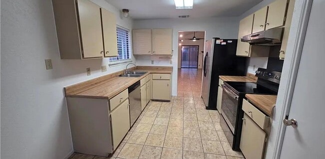 1300 Tuffit Ln in Austin, TX - Foto de edificio - Building Photo