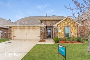 151 Charleston Ln in Royse City, TX - Building Photo