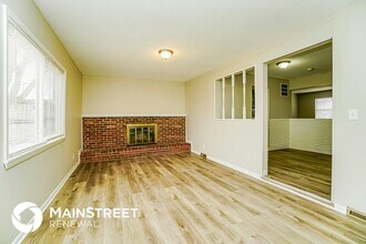 5262 Hacket Dr in Columbus, OH - Building Photo - Building Photo