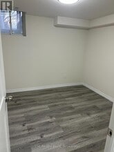 62 Courtleigh Square in Brampton, ON - Building Photo - Building Photo