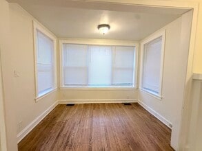 7157 S East End Ave in Chicago, IL - Building Photo - Building Photo