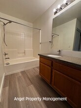 1168 Oak Haven Way in Antioch, CA - Building Photo - Building Photo