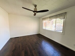 4 May St in Lenox, MA - Building Photo - Building Photo