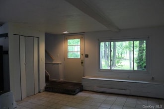 35 S Chestnut St in New Paltz, NY - Building Photo - Building Photo