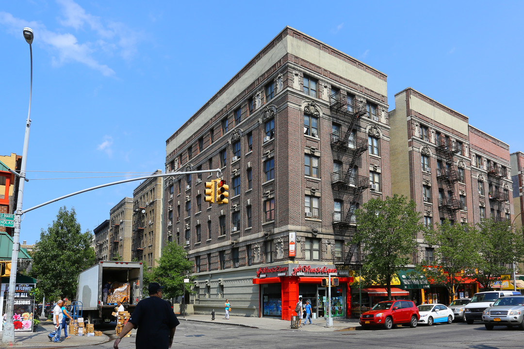 601 W 191st St in New York, NY - Building Photo