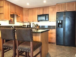 325 S Sierra Ave, Unit 36 in Solana Beach, CA - Building Photo - Building Photo