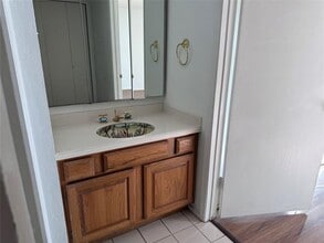 4539 N O'Connor Blvd in Irving, TX - Building Photo - Building Photo