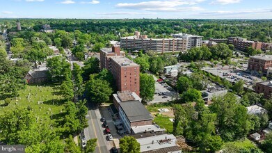 3921 Roland Ave in Baltimore, MD - Building Photo - Building Photo