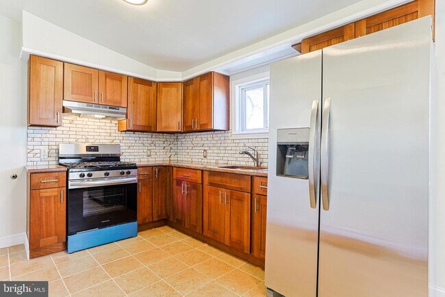 property at 349 S Springfield Rd