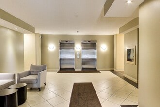 1000 King St W in Toronto, ON - Building Photo - Building Photo