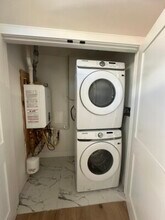 157 Everett St, Unit #102 in Boston, MA - Building Photo - Building Photo