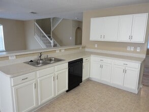 108 Quail Meadows Ln in Arlington, TX - Foto de edificio - Building Photo