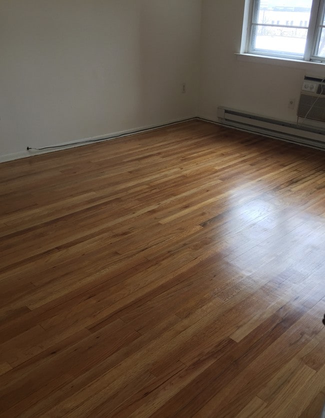 732 County Ave, Unit 1