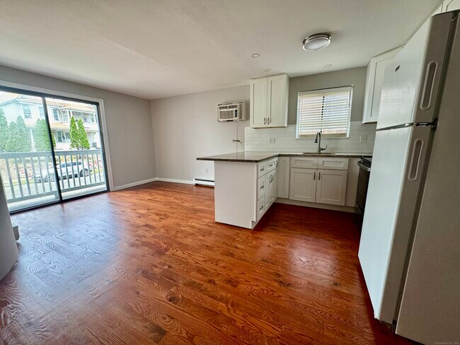 70 Weber St in Bridgeport, CT - Building Photo - Building Photo